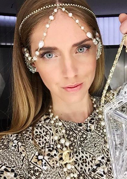 Chanel Cruise 2015 Paris Dubai Gold Pearl Beaded Headband  display picture 2