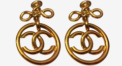 * Chanel Vintage Large Clover Twist CC Earrings *